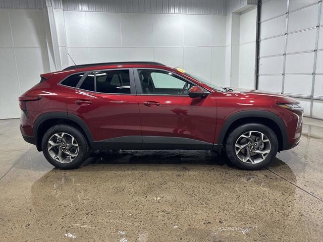 new 2025 Chevrolet Trax car, priced at $26,010