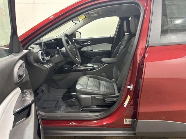 new 2025 Chevrolet Trax car, priced at $26,010