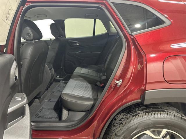 new 2025 Chevrolet Trax car, priced at $26,010