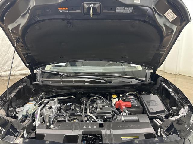 new 2025 Nissan Kicks car, priced at $26,360