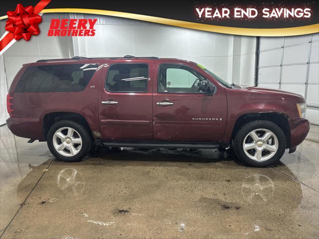 used 2008 Chevrolet Suburban car, priced at $8,898