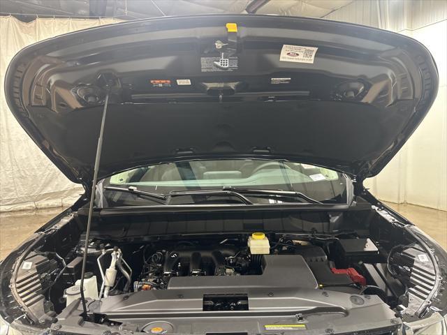 new 2025 Nissan Pathfinder car, priced at $46,925