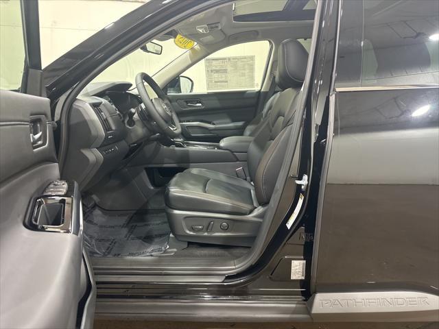 new 2025 Nissan Pathfinder car, priced at $46,925