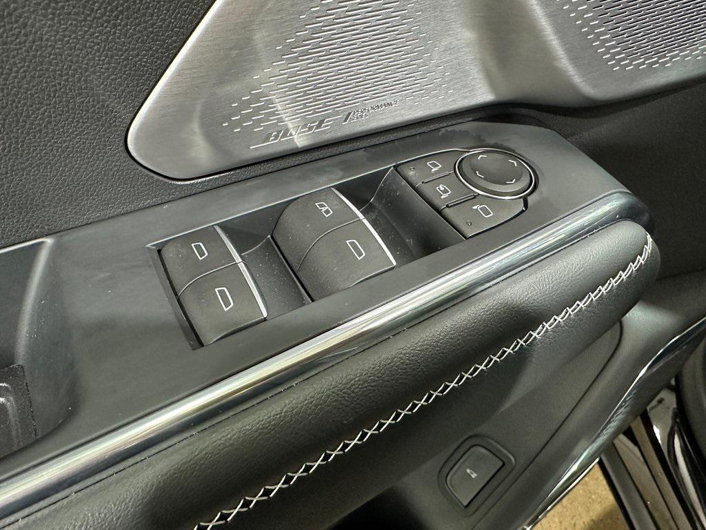 used 2025 GMC Acadia car, priced at $59,999
