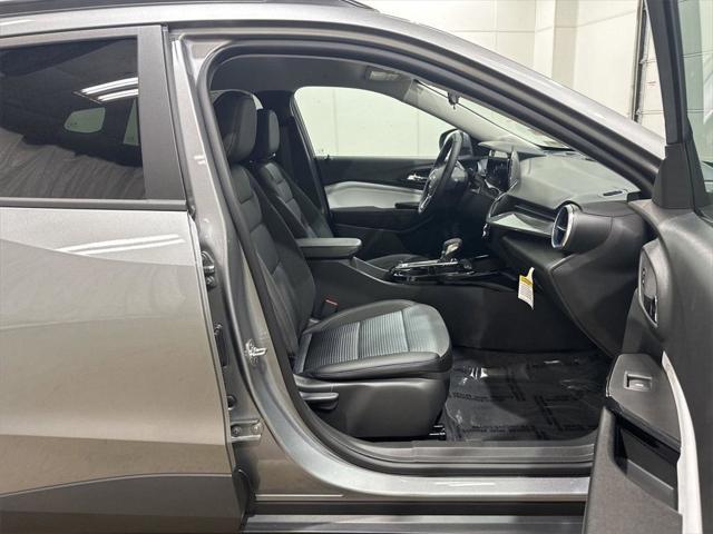 new 2025 Chevrolet Trax car, priced at $26,010