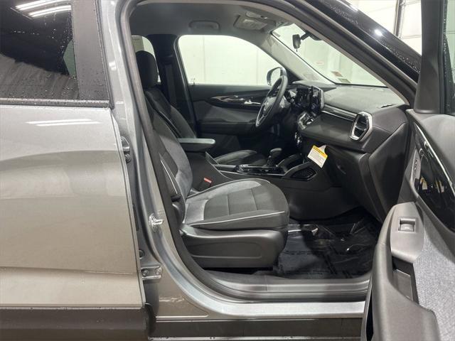 new 2025 Chevrolet TrailBlazer car, priced at $26,845