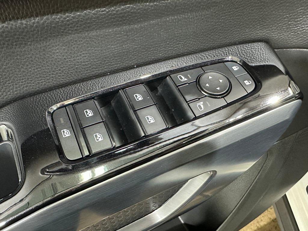 used 2023 Nissan Pathfinder car, priced at $29,619