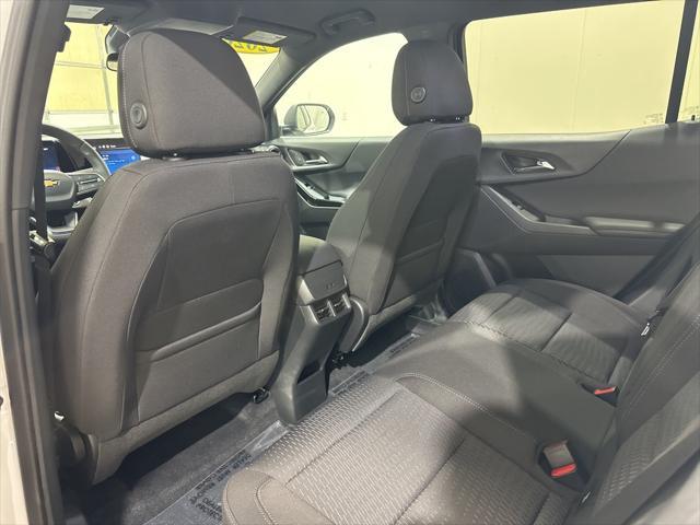 new 2026 Chevrolet Equinox car, priced at $30,495