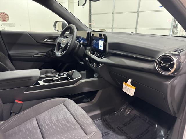 new 2026 Chevrolet Equinox car, priced at $30,495