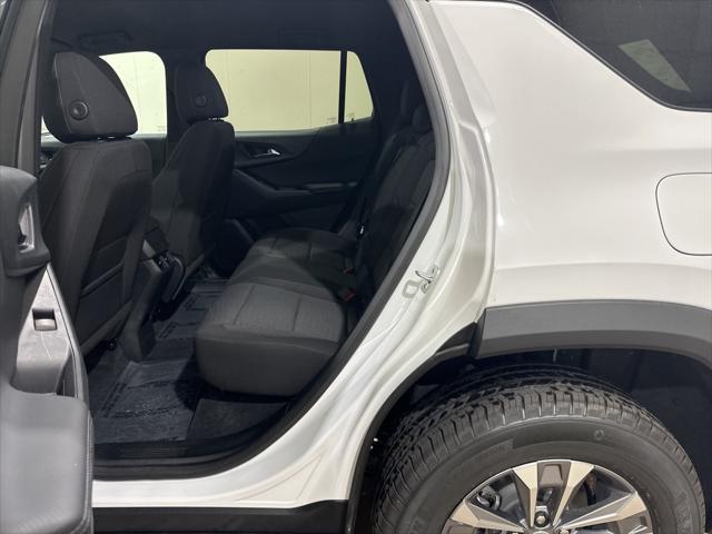 new 2026 Chevrolet Equinox car, priced at $30,495