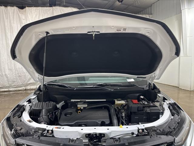 new 2026 Chevrolet Equinox car, priced at $30,495