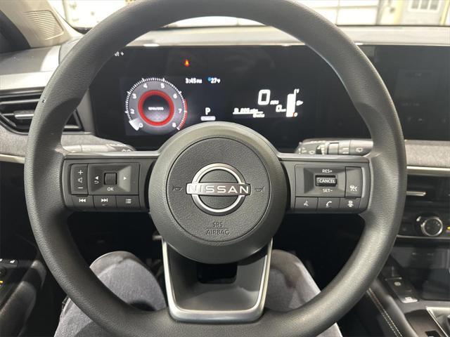 new 2025 Nissan Kicks car, priced at $26,585