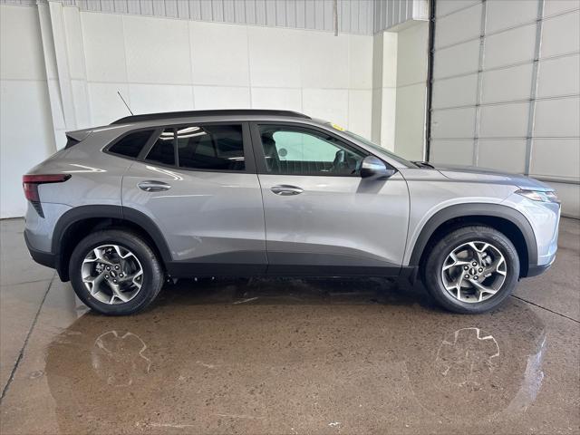 new 2025 Chevrolet Trax car, priced at $25,010