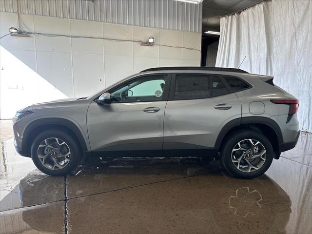 new 2025 Chevrolet Trax car, priced at $25,010