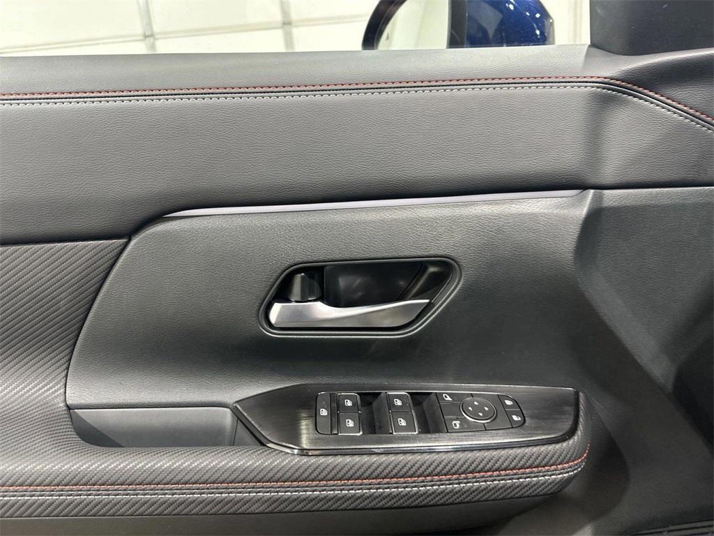 new 2025 Nissan Kicks car, priced at $27,775