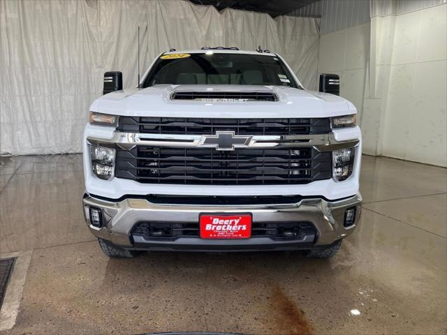 new 2024 Chevrolet Silverado 2500 car, priced at $70,930