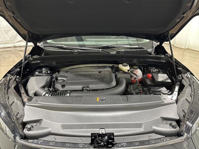 used 2025 Buick Envision car, priced at $35,739