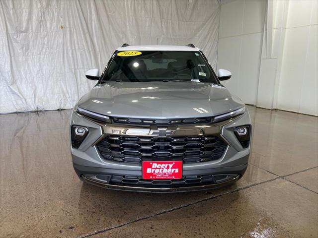 new 2025 Chevrolet TrailBlazer car, priced at $28,745