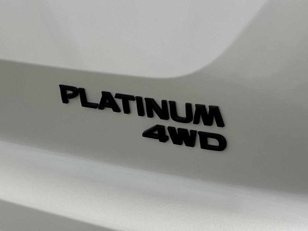 new 2025 Nissan Pathfinder car, priced at $52,255