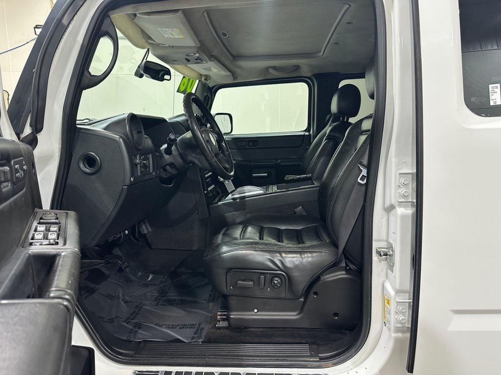 used 2006 Hummer H2 car, priced at $17,999