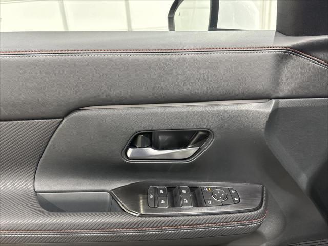 new 2025 Nissan Kicks car, priced at $28,435