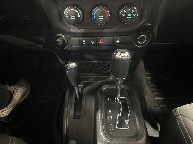 used 2015 Jeep Wrangler Unlimited car, priced at $18,999