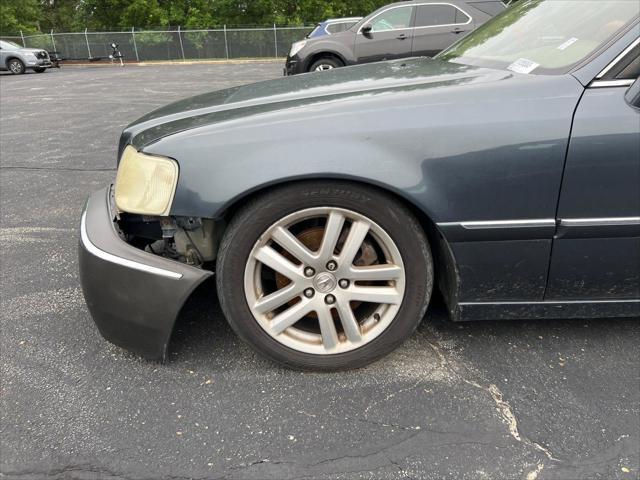 used 2004 Acura RL car, priced at $903