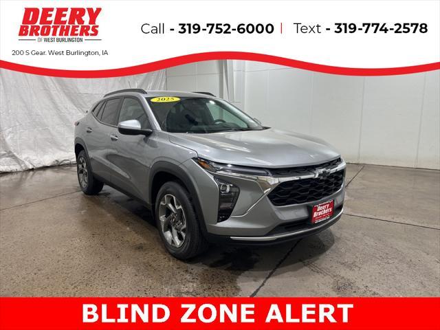 new 2025 Chevrolet Trax car, priced at $25,910