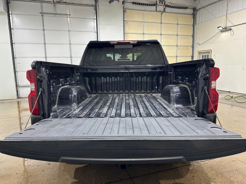 used 2022 Chevrolet Silverado 1500 car, priced at $34,235