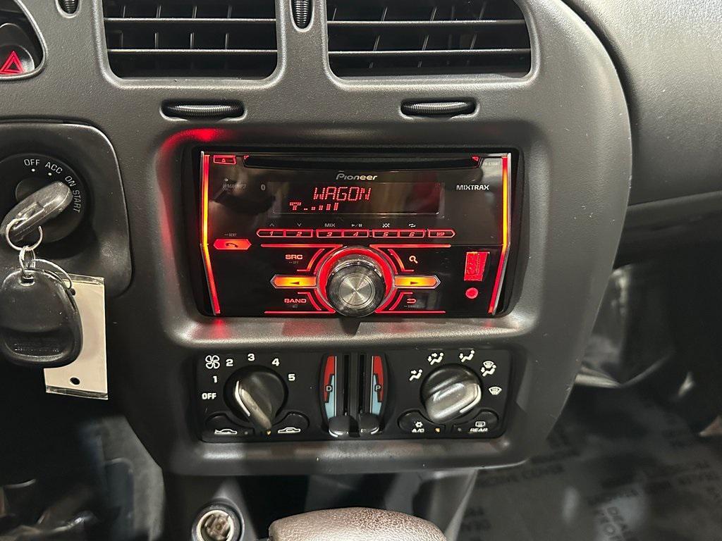 used 2003 Chevrolet Monte Carlo car, priced at $4,999