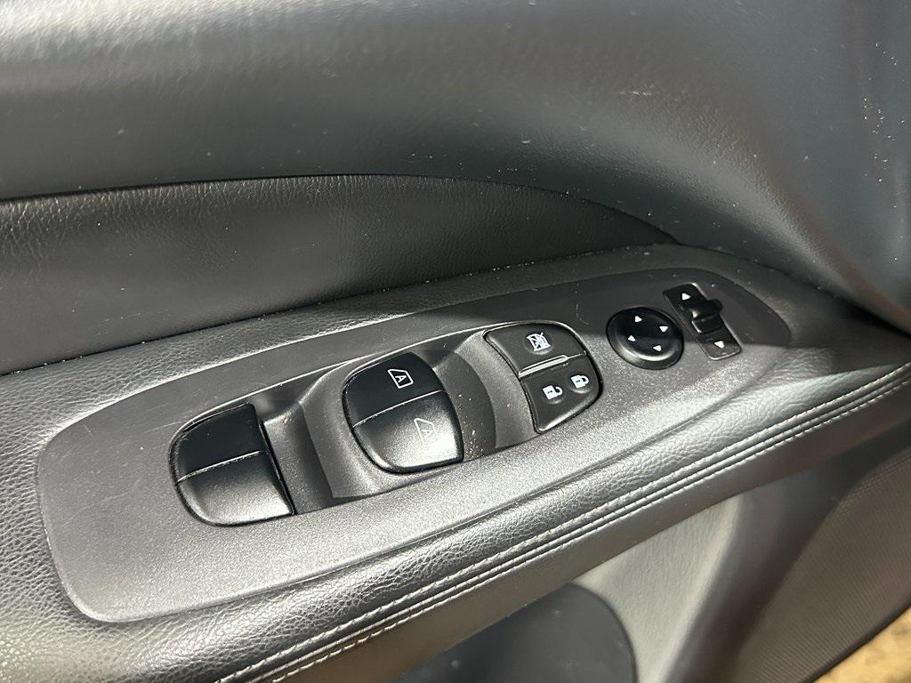 used 2018 Nissan Pathfinder car, priced at $11,999