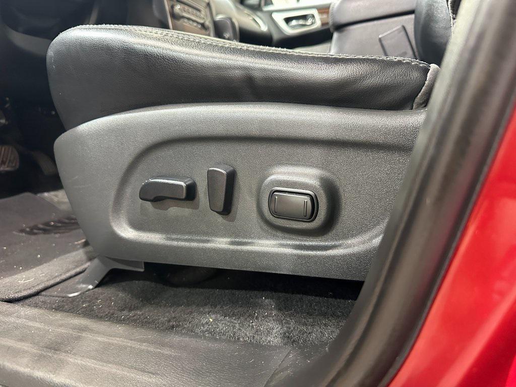 used 2018 Nissan Pathfinder car, priced at $11,999