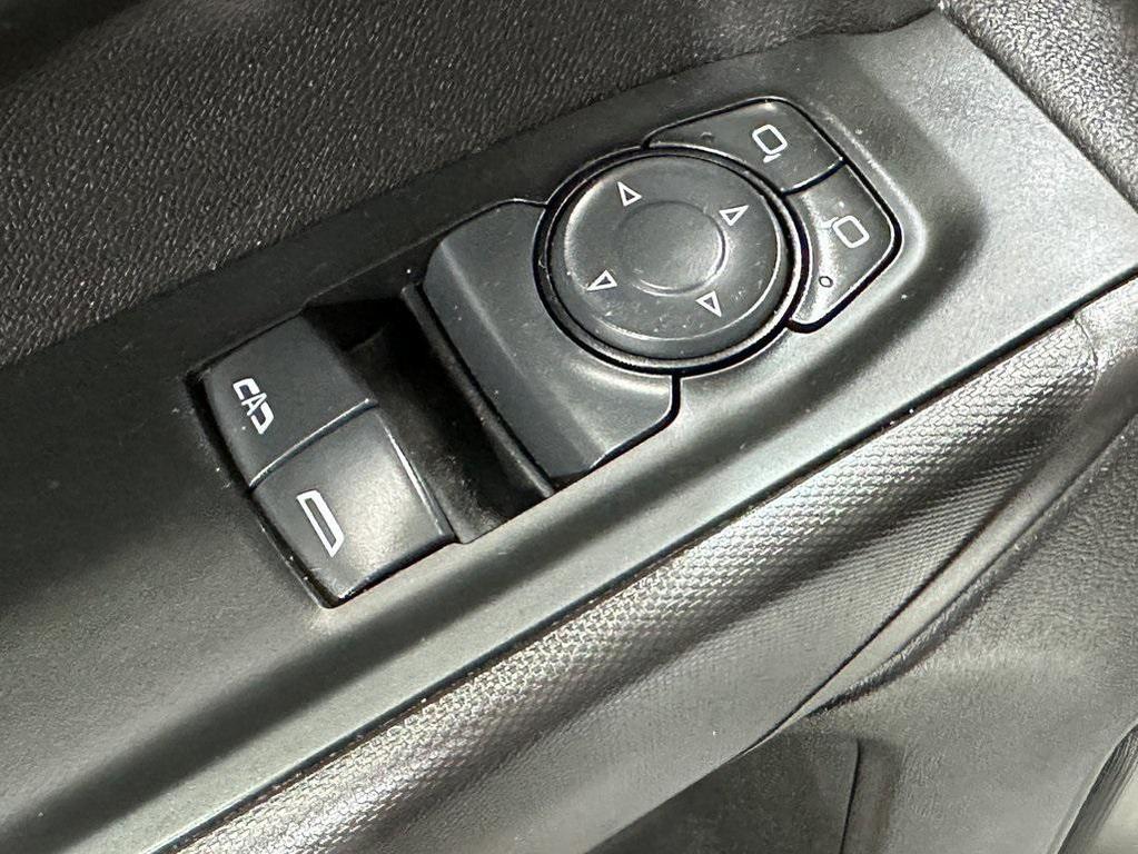 used 2024 Chevrolet Silverado 1500 car, priced at $30,061