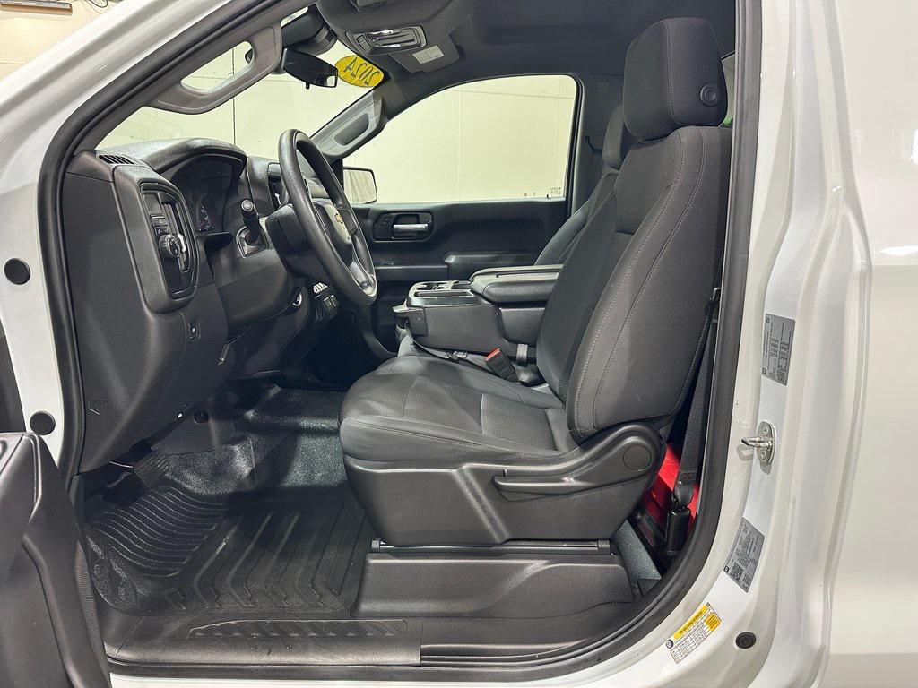 used 2024 Chevrolet Silverado 1500 car, priced at $30,061