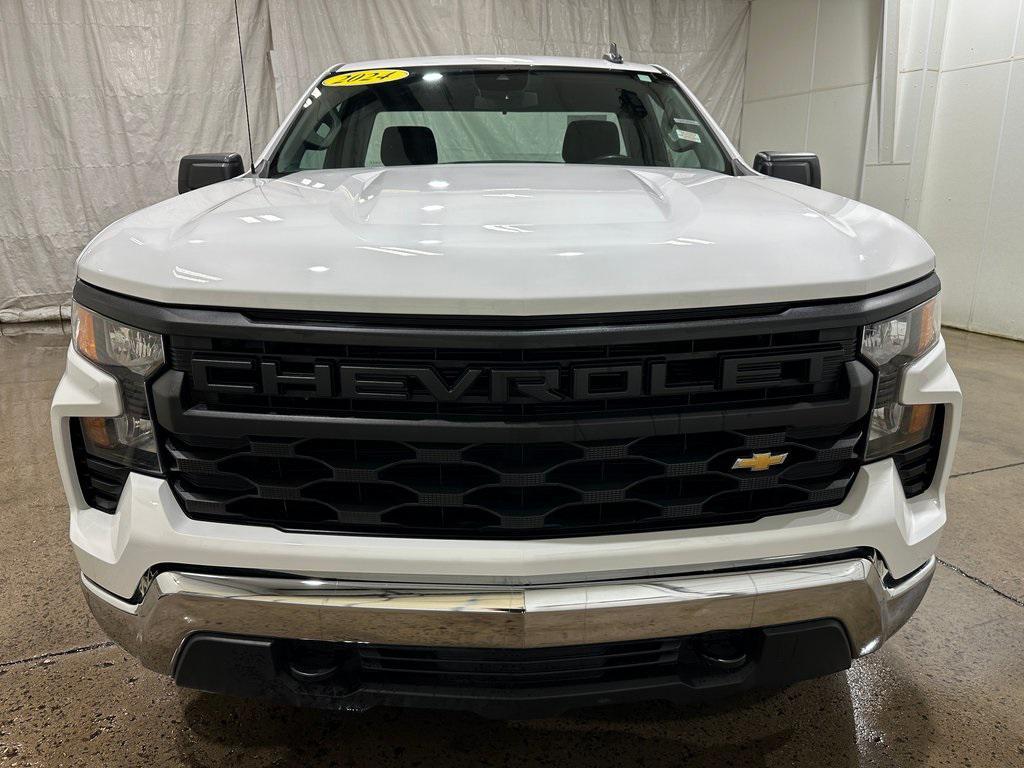 used 2024 Chevrolet Silverado 1500 car, priced at $30,061