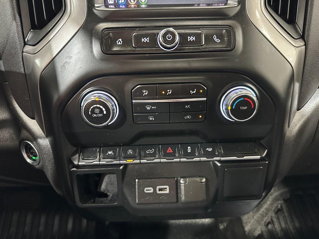 used 2024 Chevrolet Silverado 1500 car, priced at $30,061