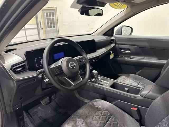 new 2025 Nissan Kicks car, priced at $26,160