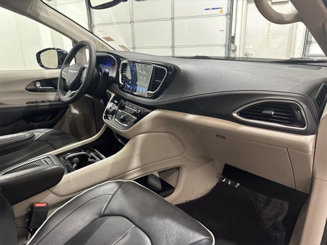 used 2023 Chrysler Pacifica car, priced at $29,568