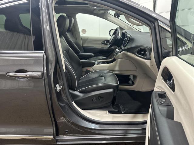 used 2023 Chrysler Pacifica car, priced at $30,301