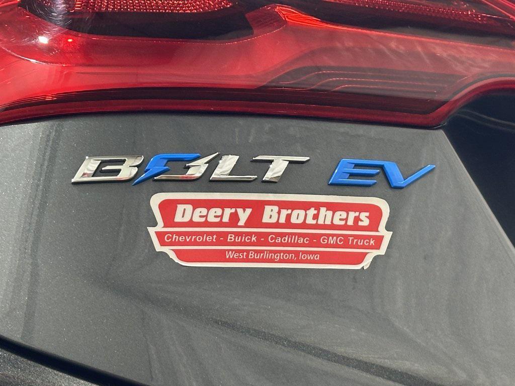 used 2021 Chevrolet Bolt EV car, priced at $15,278