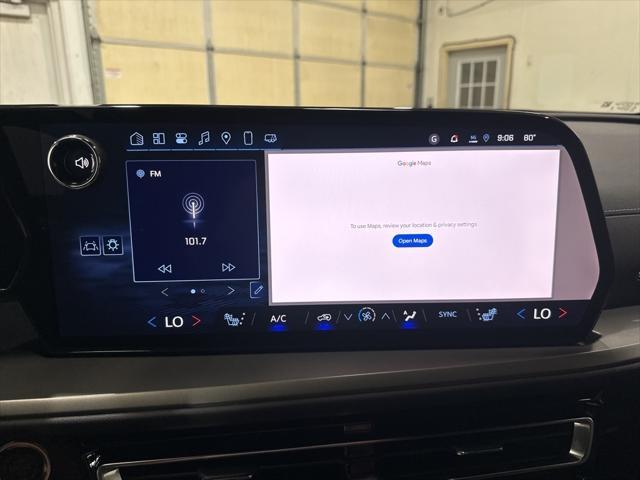 new 2025 Chevrolet Traverse car, priced at $48,540