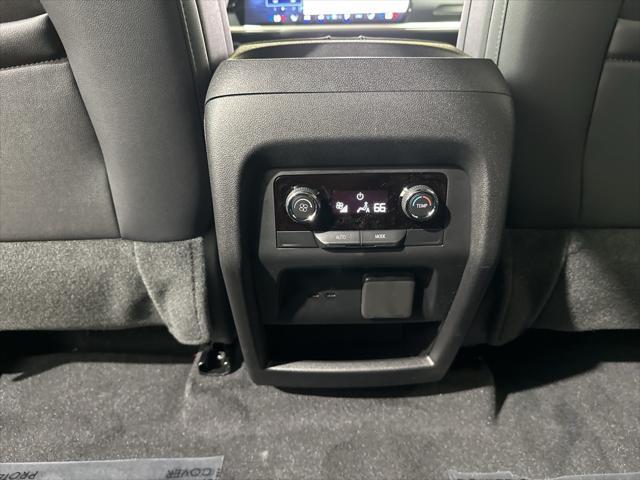 new 2025 Chevrolet Traverse car, priced at $48,540