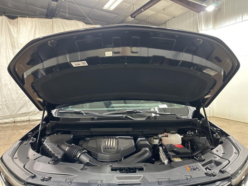 new 2025 Chevrolet Traverse car, priced at $44,540