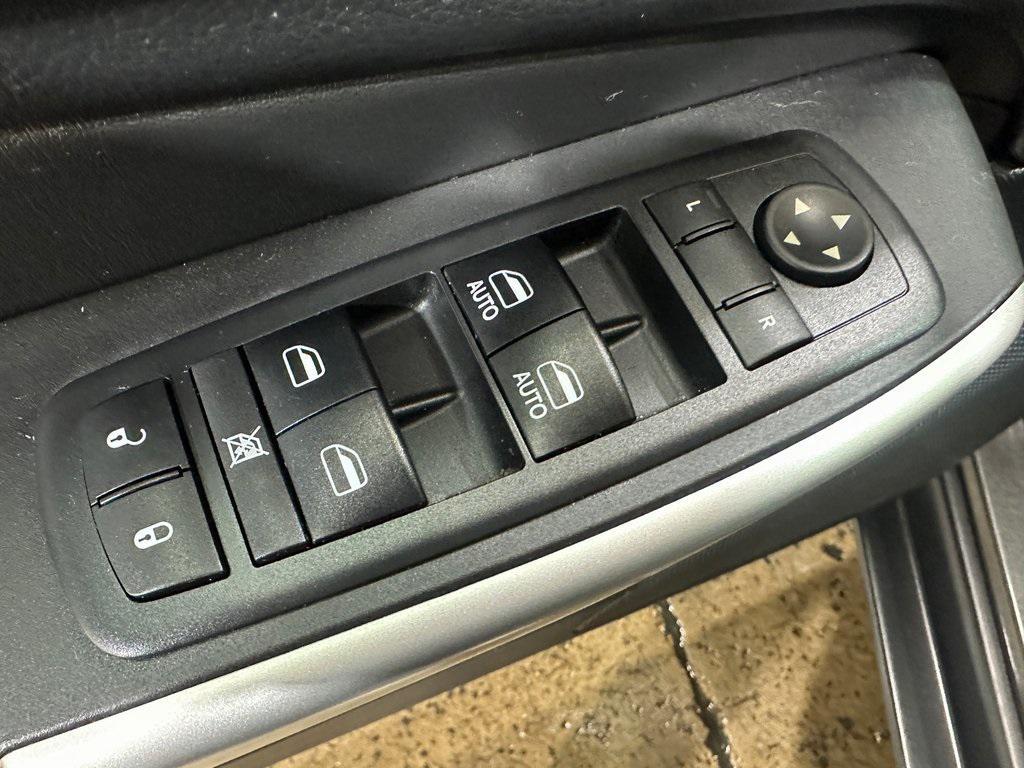 used 2018 Jeep Cherokee car, priced at $18,580