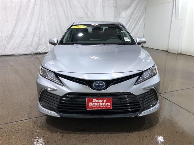 new 2024 Toyota Camry Hybrid car, priced at $38,108