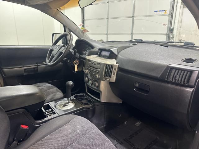 used 2004 Mitsubishi Endeavor car, priced at $2,499