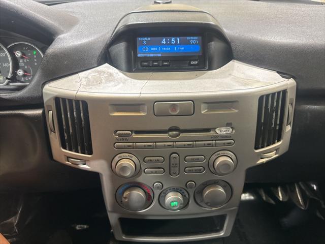 used 2004 Mitsubishi Endeavor car, priced at $2,499
