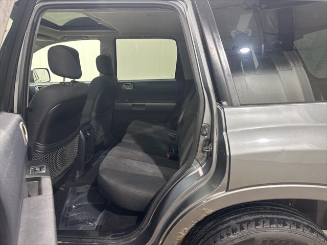 used 2004 Mitsubishi Endeavor car, priced at $2,499