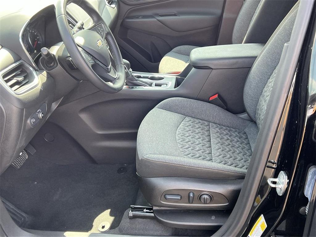 used 2022 Chevrolet Equinox car, priced at $17,798