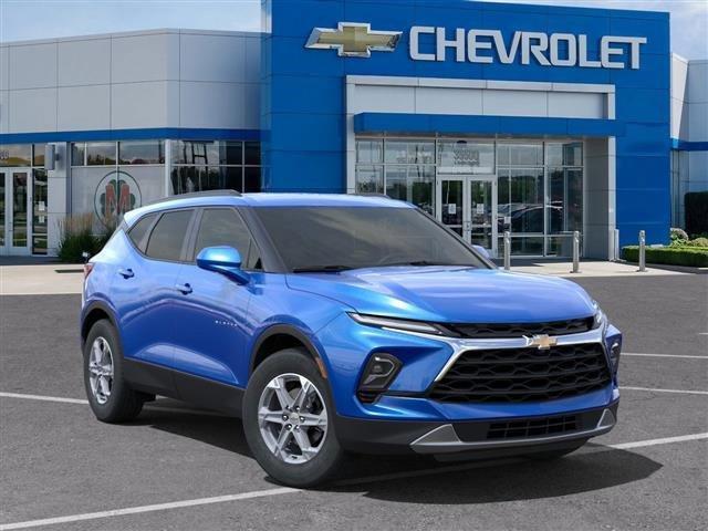 new 2025 Chevrolet Blazer car, priced at $33,289